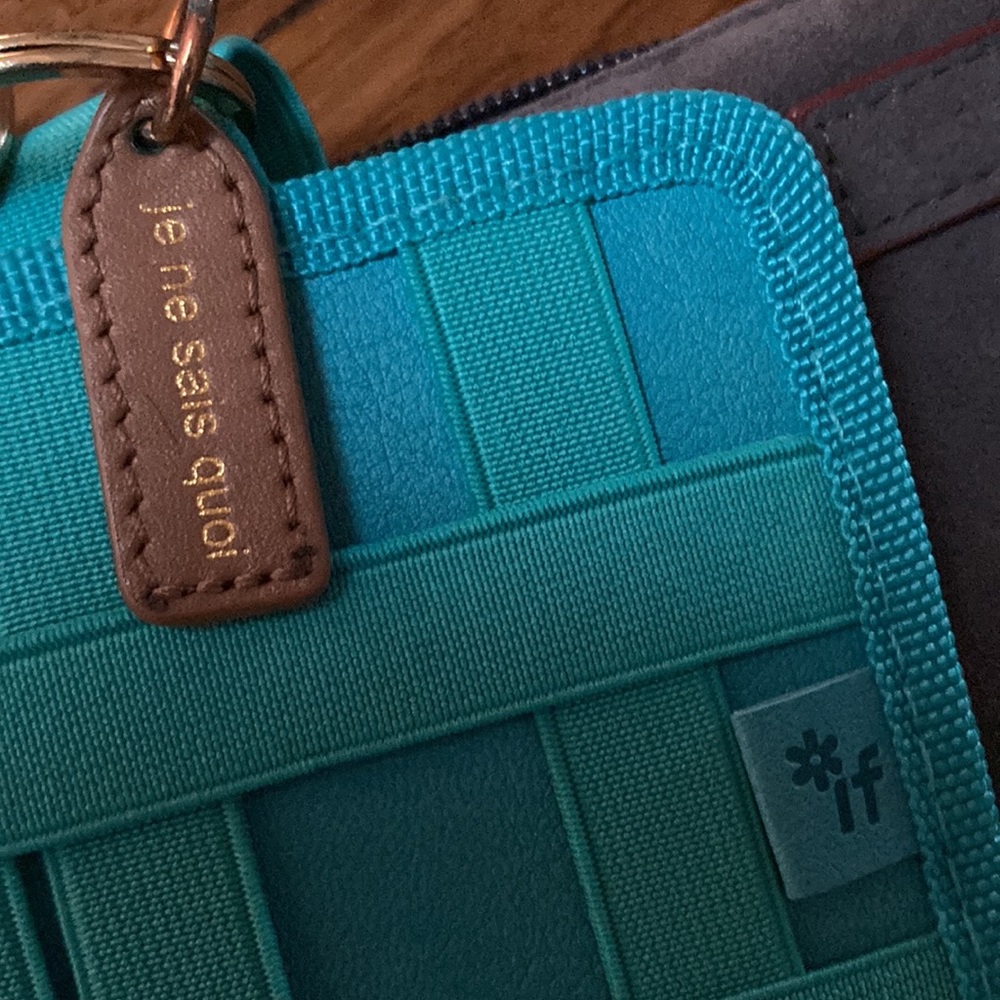 Three Wallets - Picture 7 of 9